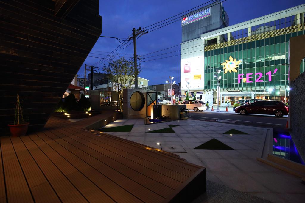 指南針民宿2178 & 工殿民宿2182 Hualien Exterior foto